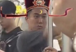 娱乐吃瓜君地铁判官