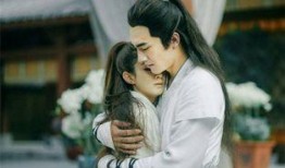 娱乐吃瓜情侣亲吻小说,娱乐圈甜蜜情侣的甜蜜瞬间